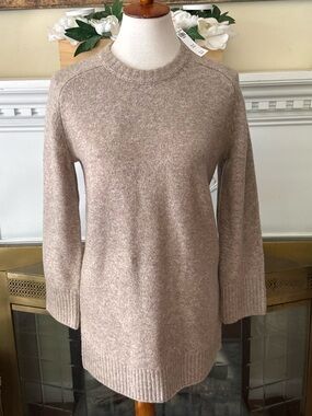 NWT Abercrombie and Fitch Crew neck mini sweater dress